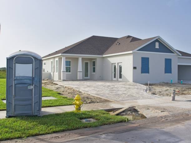Best Porta potty rental near me  in Mango, FL